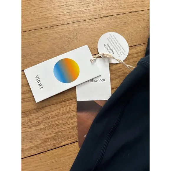 Vuori Womens Daily Legging Ink Color, new with tags, XS High-Waist Breathable - Picture 5 of 9